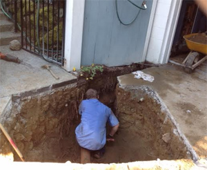 Jake is performing a sewer repair in Everett